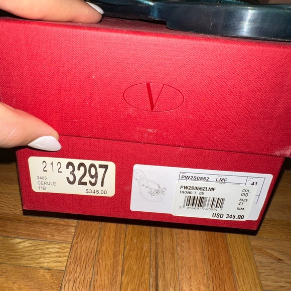 rockstud jelly flip flops